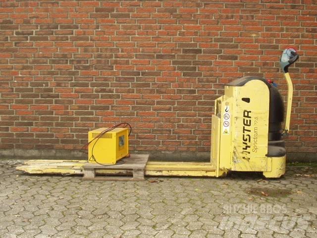 Hyster P 2.5 Düsük seviye kaldirici