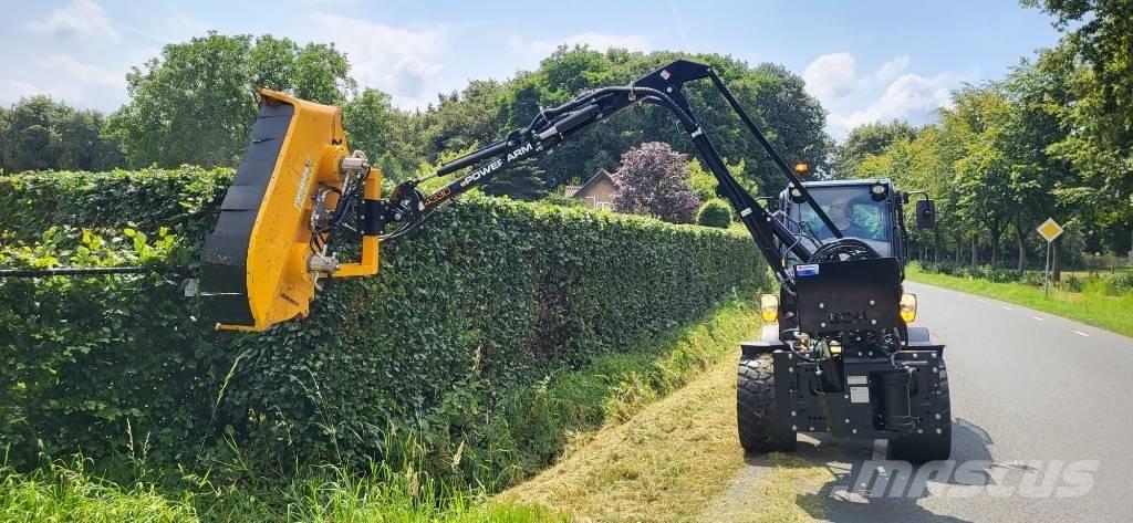 McConnel PA4330 Çit budama makinaları
