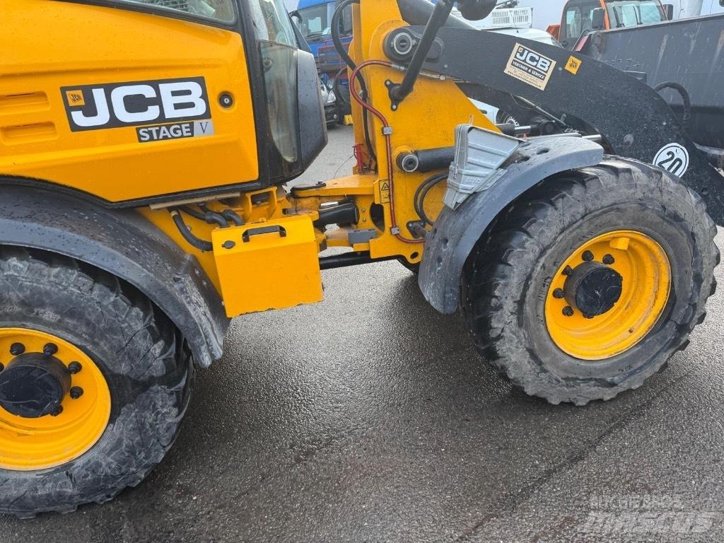 JCB 409 SV Kazıcı yükleyiciler - beko loder
