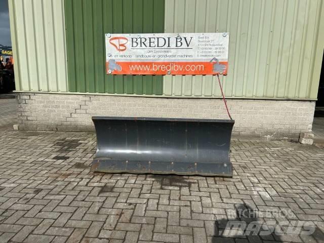 Bobcat 72 Snow Blade Skid steer loderler