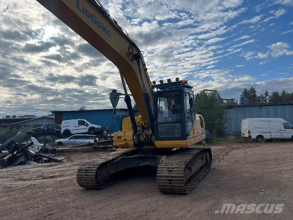 LiuGong 925 E Paletli ekskavatörler
