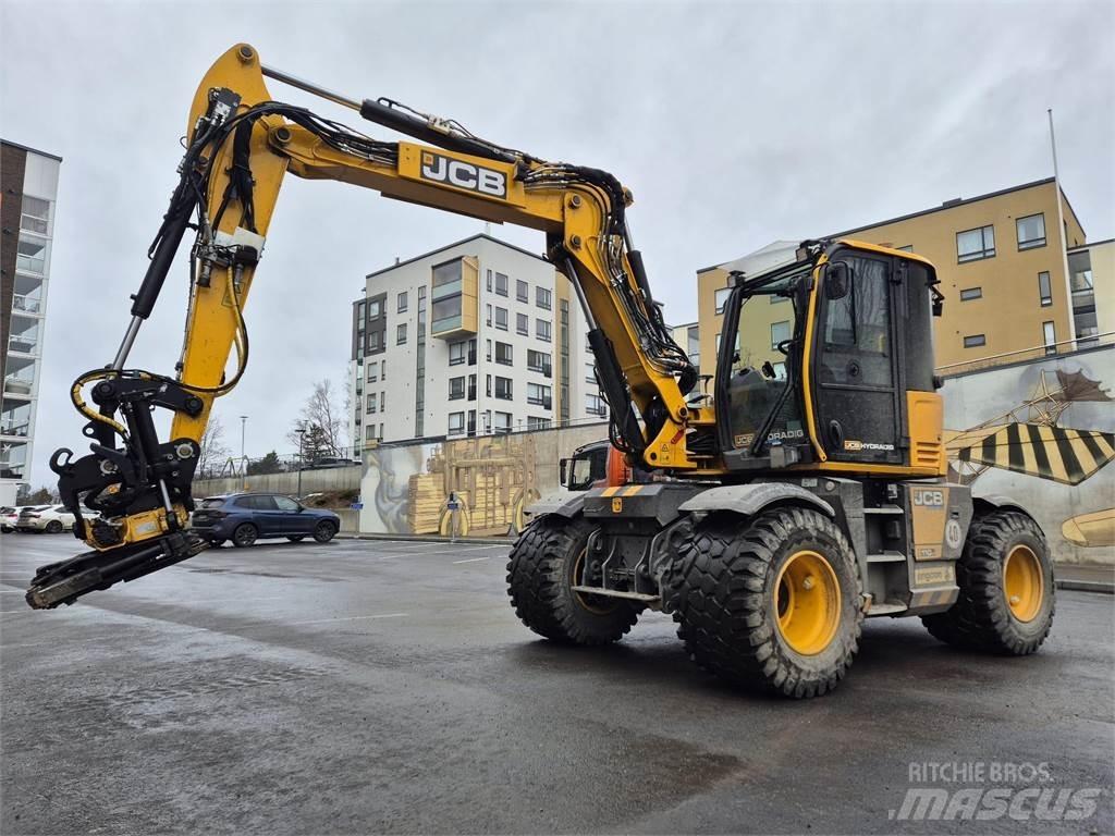 JCB Hydradig 110W Lastik tekerli ekskavatörler