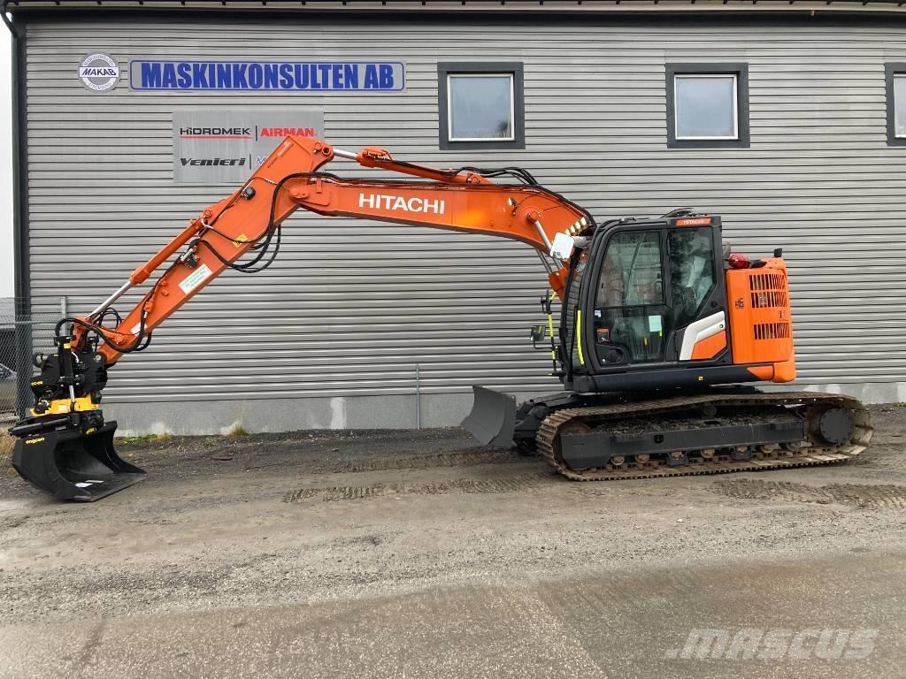 Hitachi ZX 135 US-7 Paletli ekskavatörler