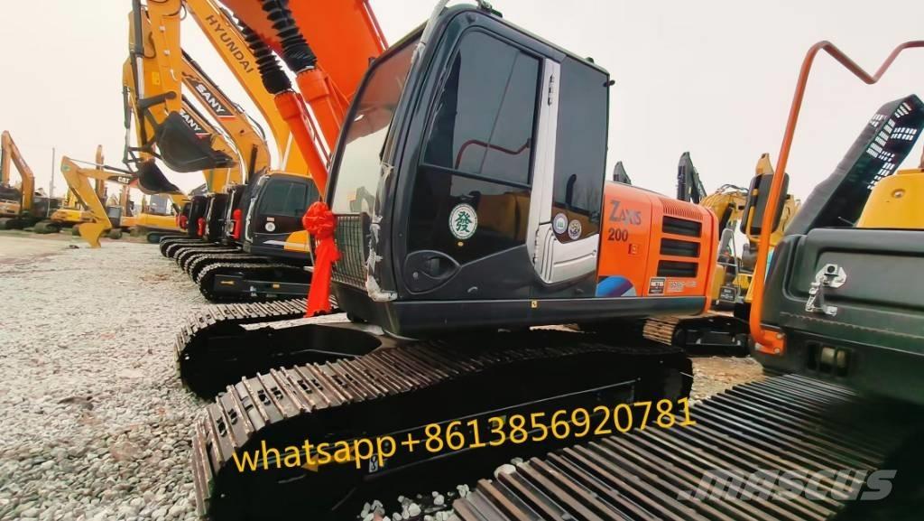 Hitachi ZX 200 Paletli ekskavatörler