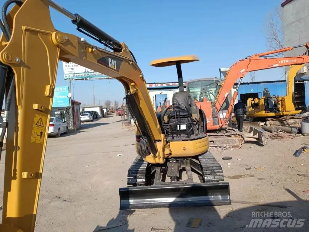 CAT 303 CR Mini ekskavatörler, 7 tona dek