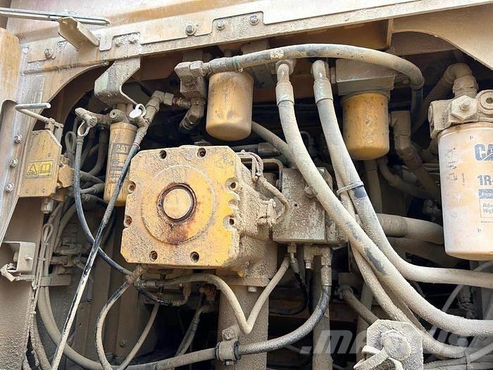 CAT 374 LME Özel ekskavatörler