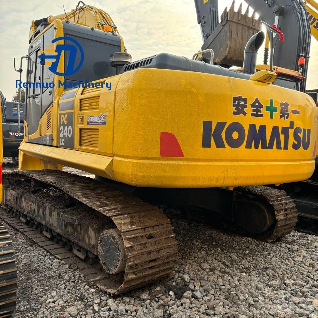 Komatsu PC 240 Paletli ekskavatörler