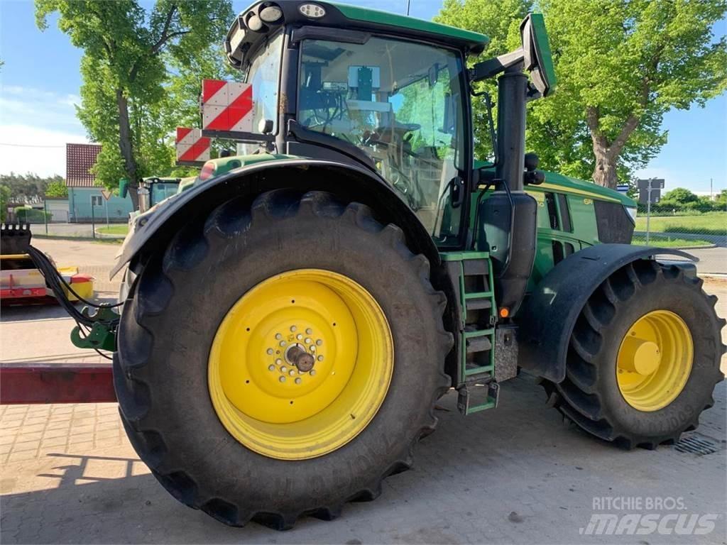John Deere 6R 250 Traktörler