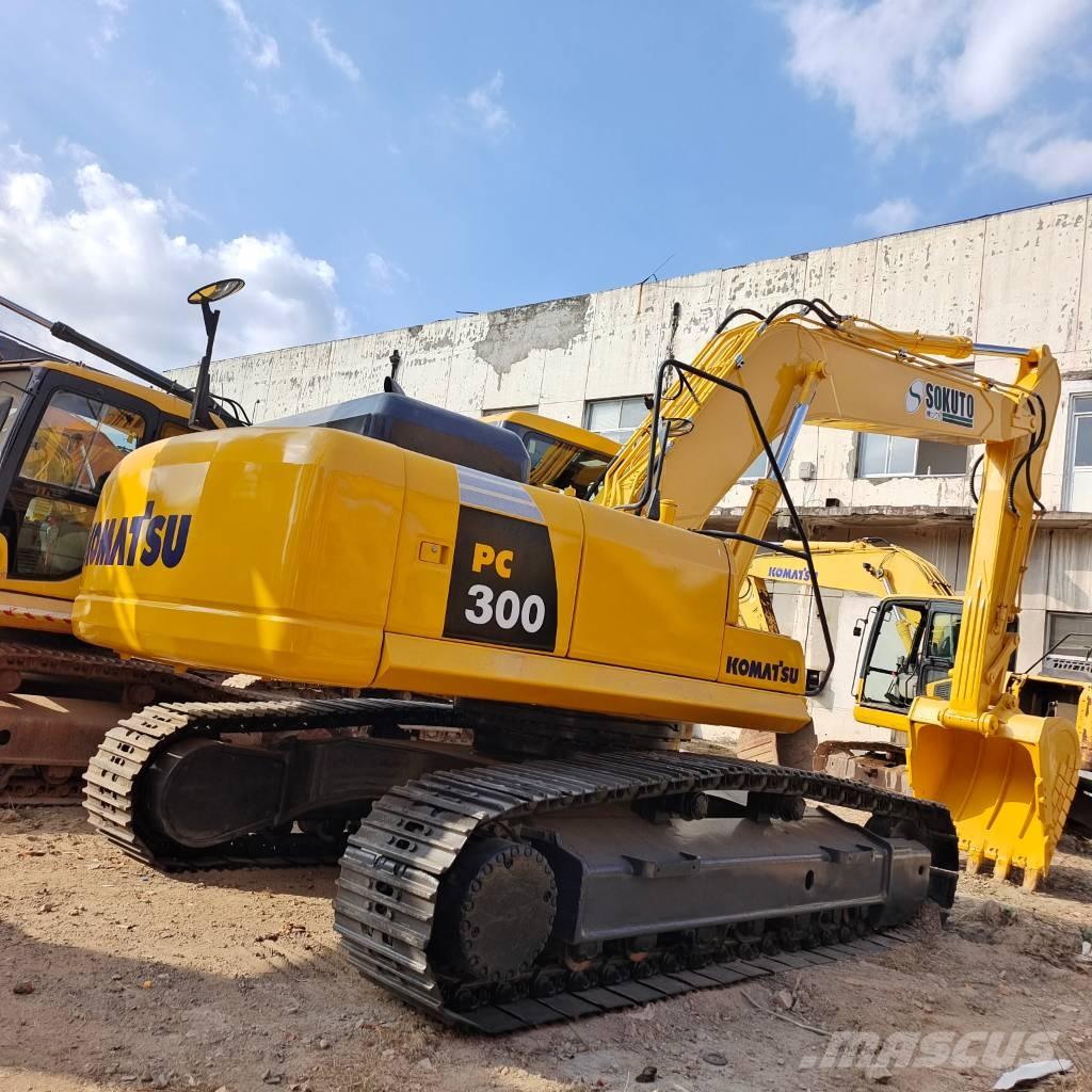 Komatsu PC 300-7 Paletli ekskavatörler