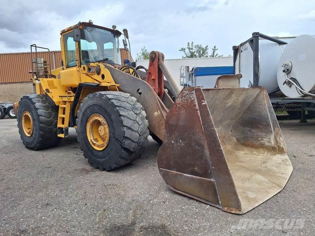 Volvo L220D Tekerlekli yükleyiciler