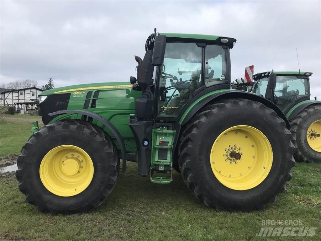 John Deere 6250R Traktörler