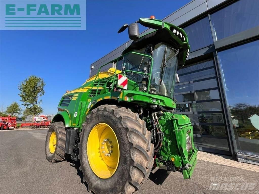 John Deere 8600 Kendi yürür silaj makinalari