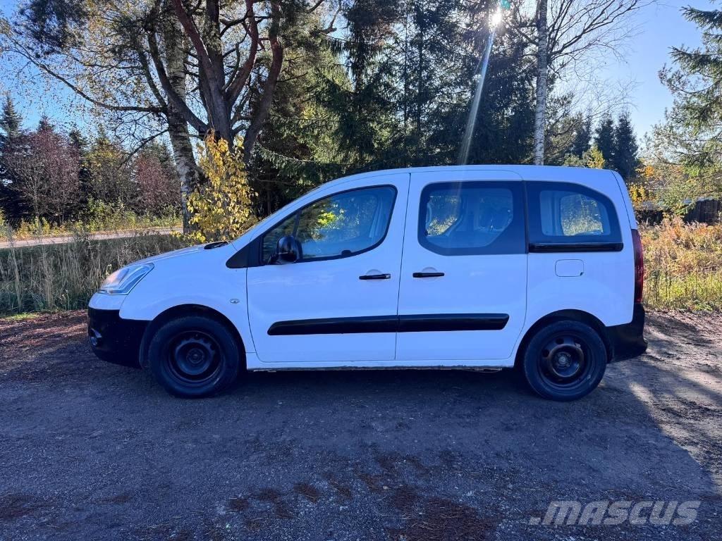 Citroën Berlingo Otomobiller