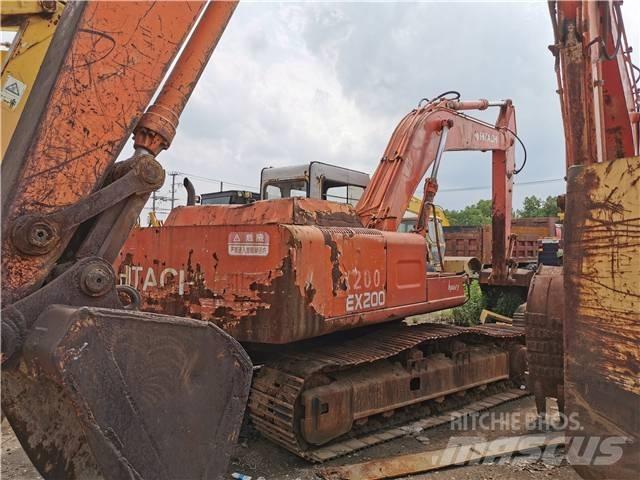 Hitachi EX 200-1 Paletli ekskavatörler