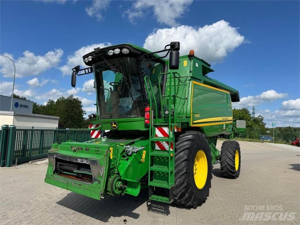 John Deere T560 HM Biçerdöverler