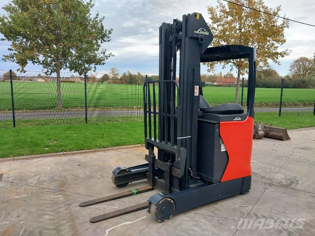 Linde R16-01 Reach truck - depo içi istif araçları