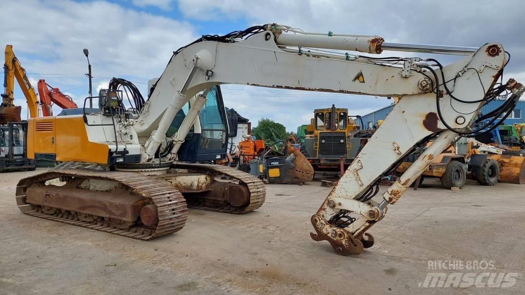 Liebherr 924 Paletli ekskavatörler