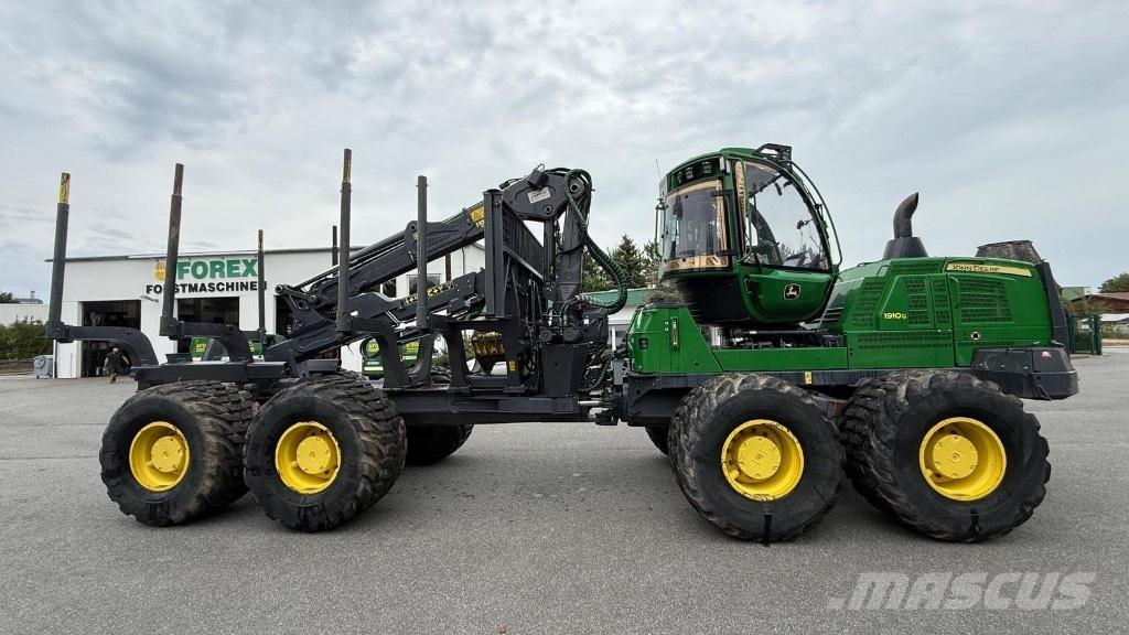 John Deere 1910G Tomruk yükleyici traktörler