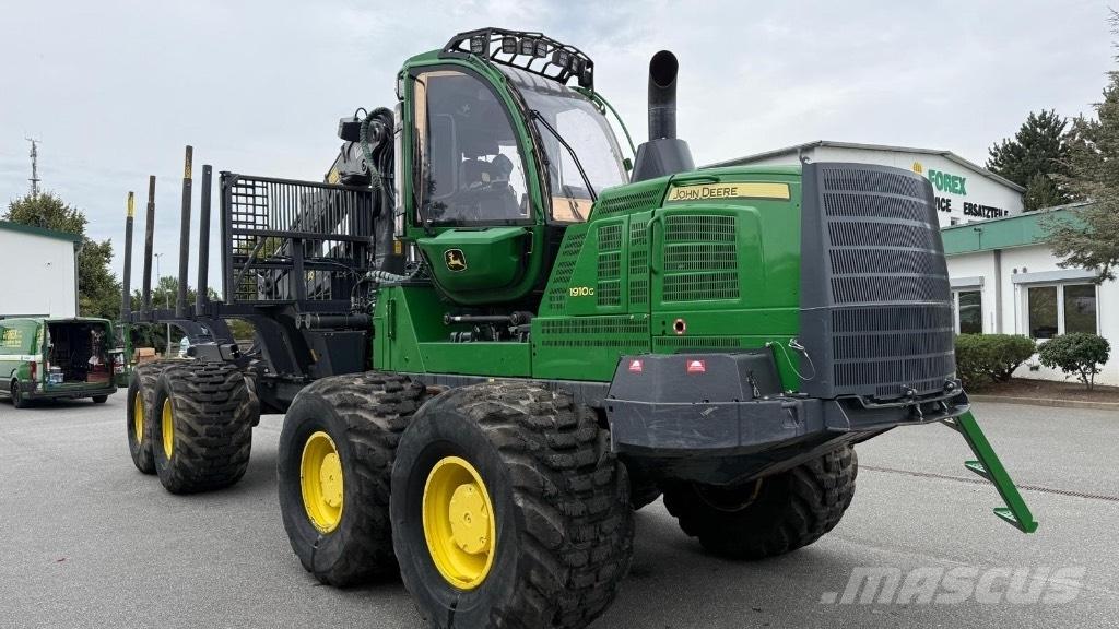John Deere 1910G Tomruk yükleyici traktörler