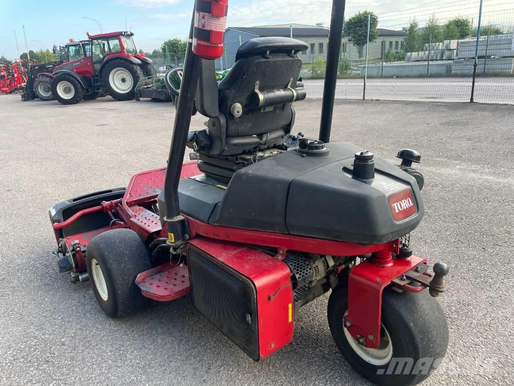 Toro GR3250 Mobil çim biçme makineleri