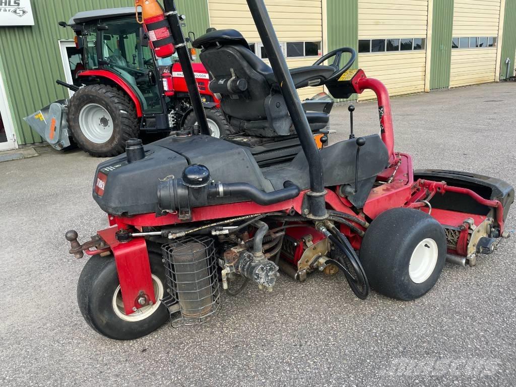 Toro GR3250 Mobil çim biçme makineleri