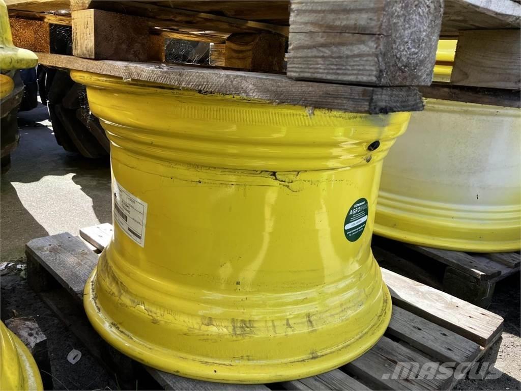 John Deere 20x30 Tekerlekler