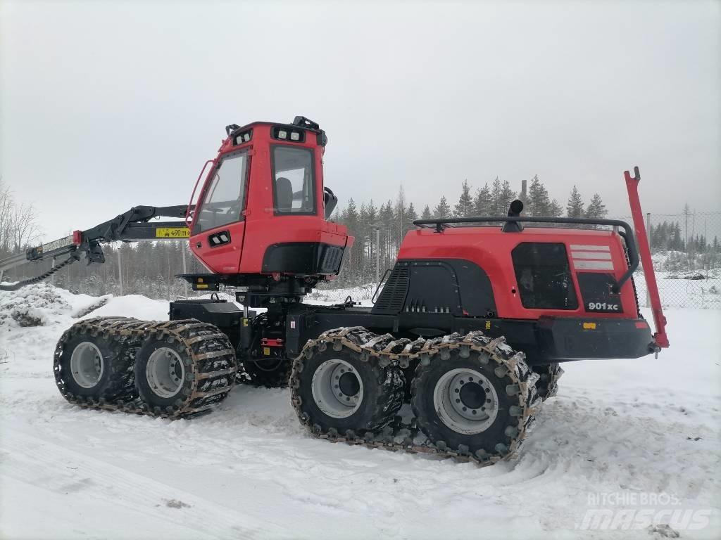 Komatsu 901XC Biçerdöverler