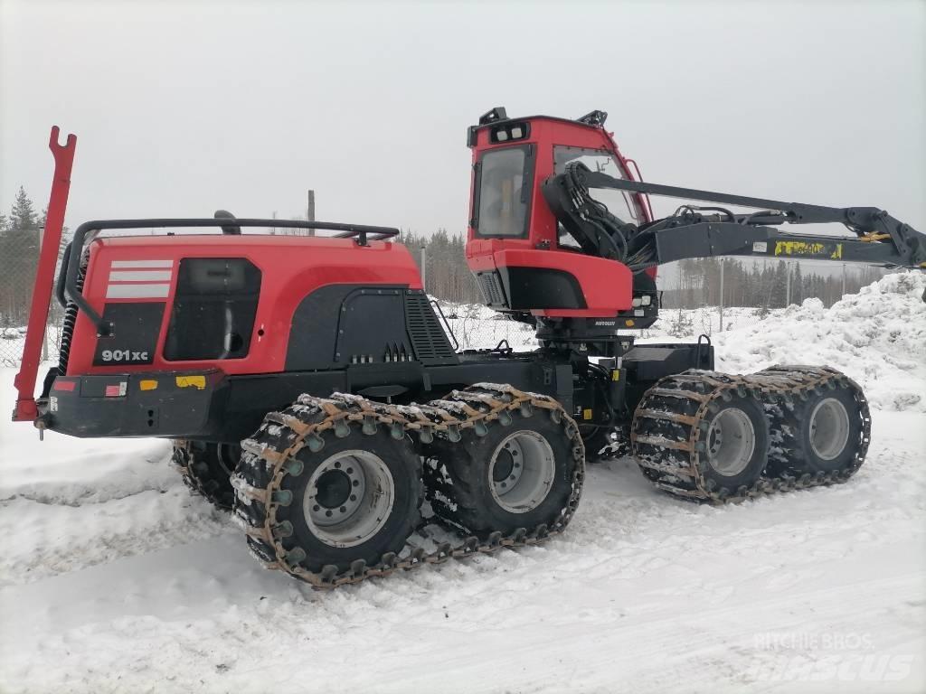 Komatsu 901XC Biçerdöverler