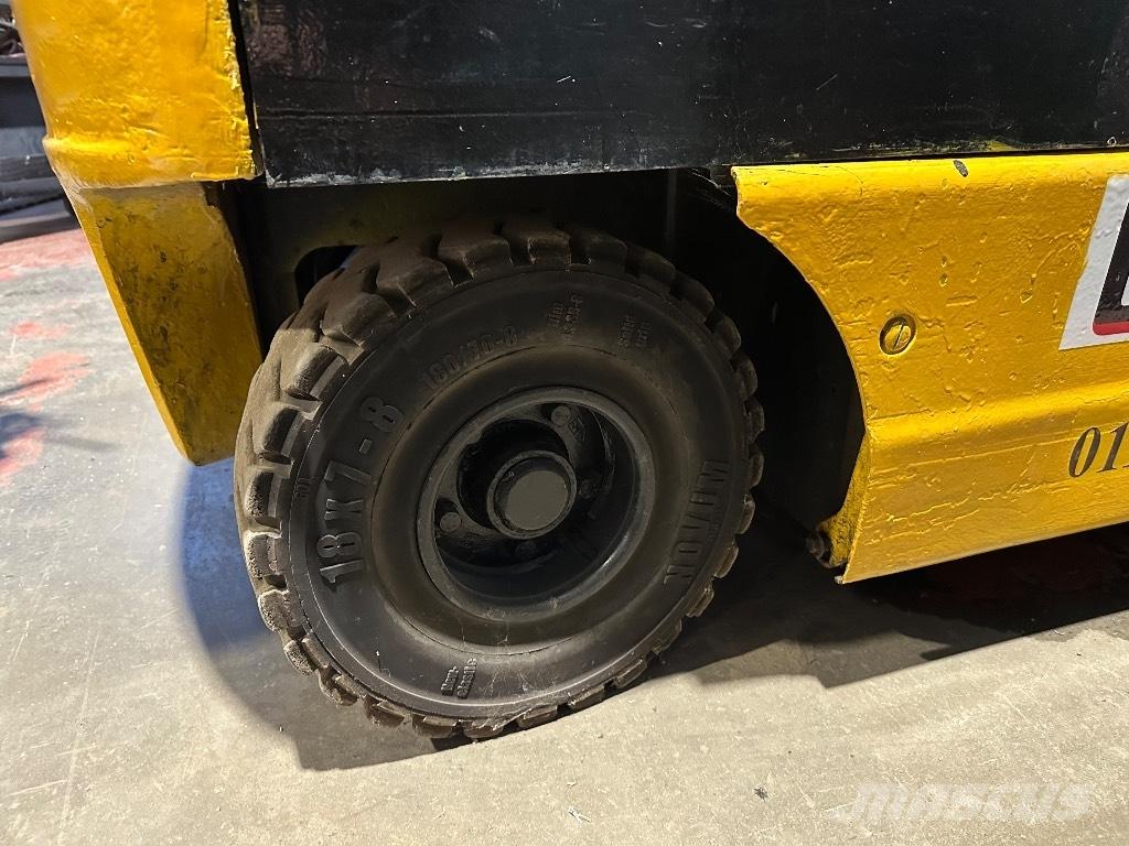 OM E 25 C Elektrikli forkliftler