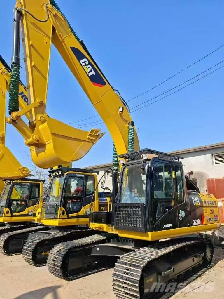 CAT 320 D Paletli ekskavatörler