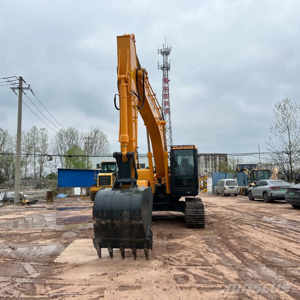 Hyundai R220LC-9 Paletli ekskavatörler