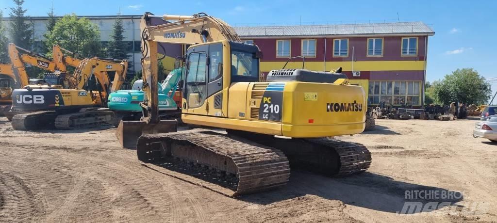 Komatsu PC 210-8 Paletli ekskavatörler