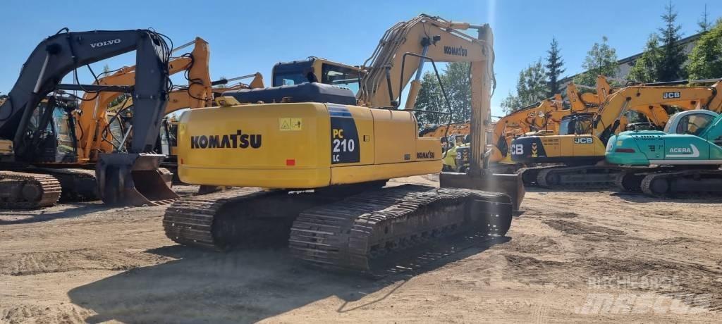 Komatsu PC 210-8 Paletli ekskavatörler