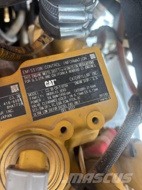 CAT 906 Tekerlekli yükleyiciler