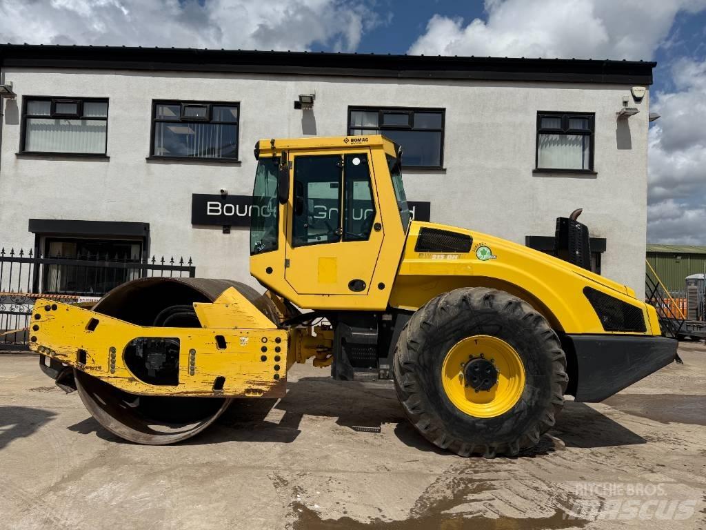 Bomag 213 DH-4i Tek tamburlu silindirler