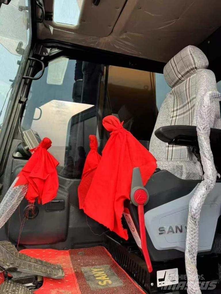 Sany SY 235 H Paletli ekskavatörler