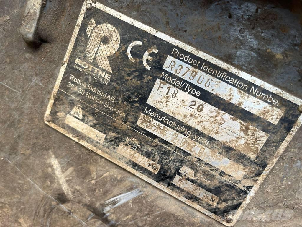 Rottne F20D Tomruk yükleyici traktörler