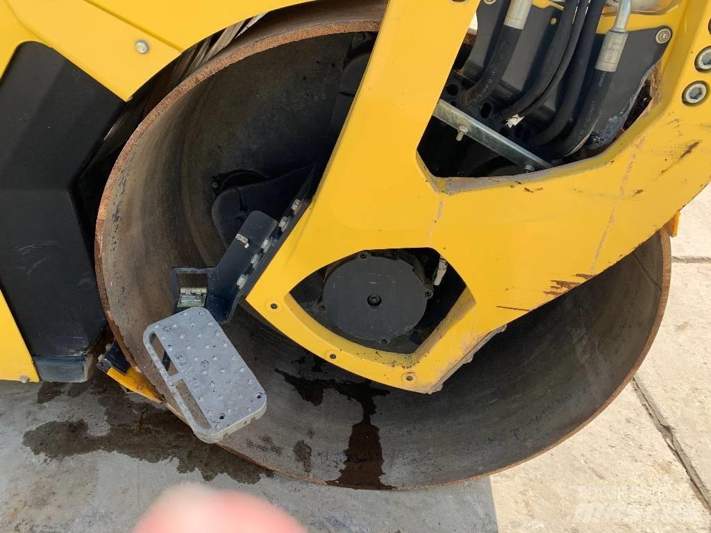 Bomag BW 161 ADO-5 Çift tamburlu silindirler