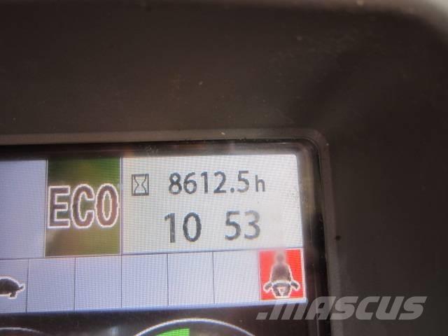 Hitachi ZX 135 Paletli ekskavatörler