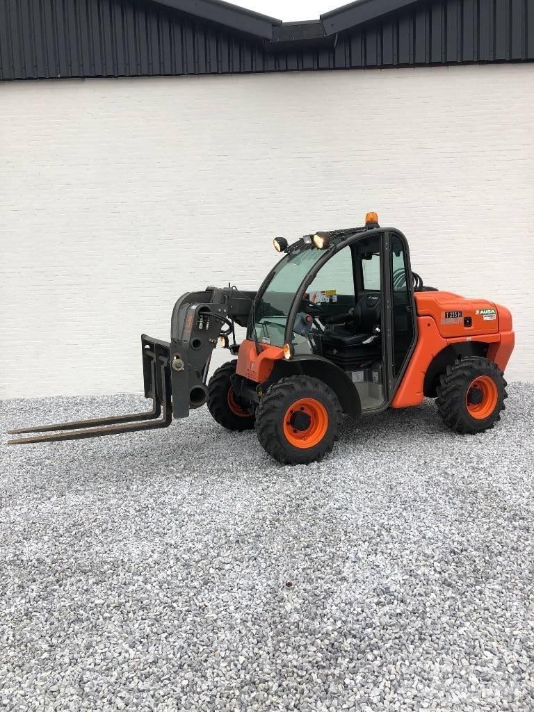 Ausa T 235 H Teleskopik yükleyiciler