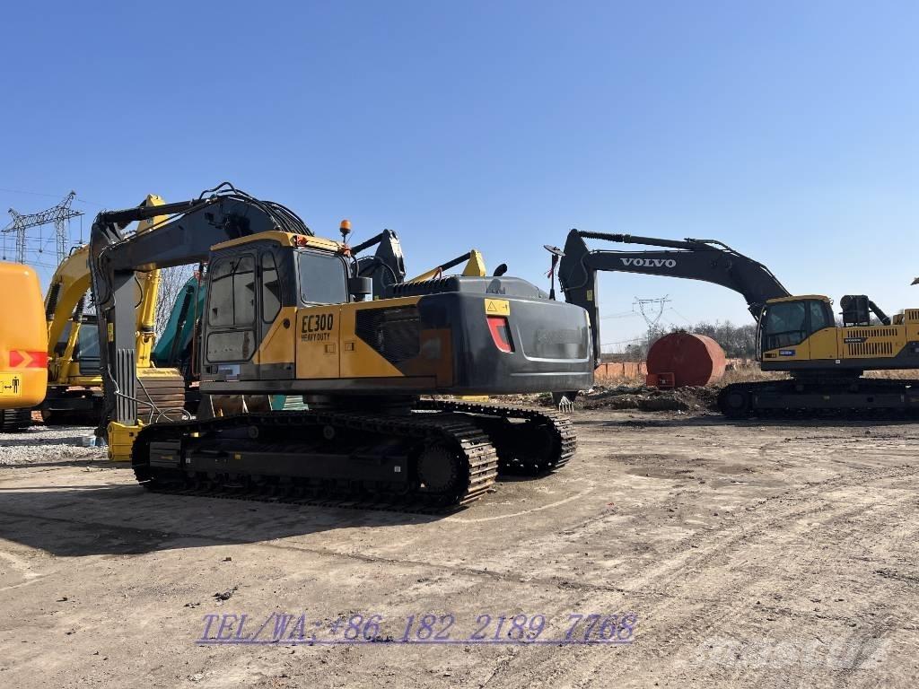 Volvo EC 300 D L Paletli ekskavatörler