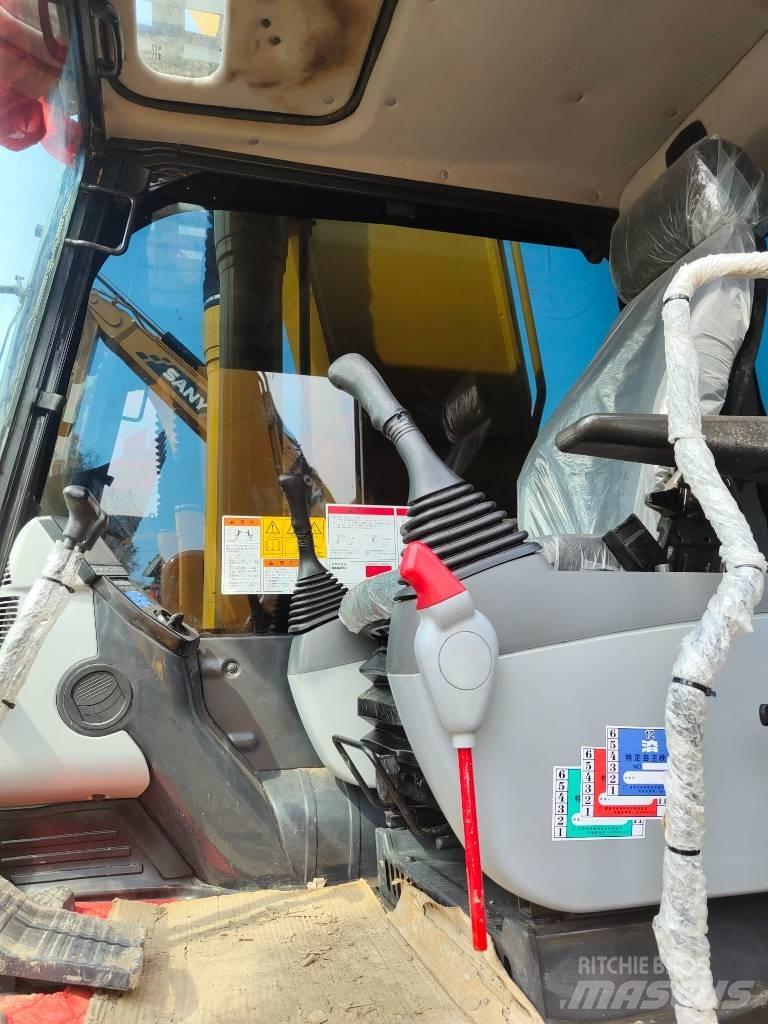 Komatsu PC 240 LC-8 Paletli ekskavatörler