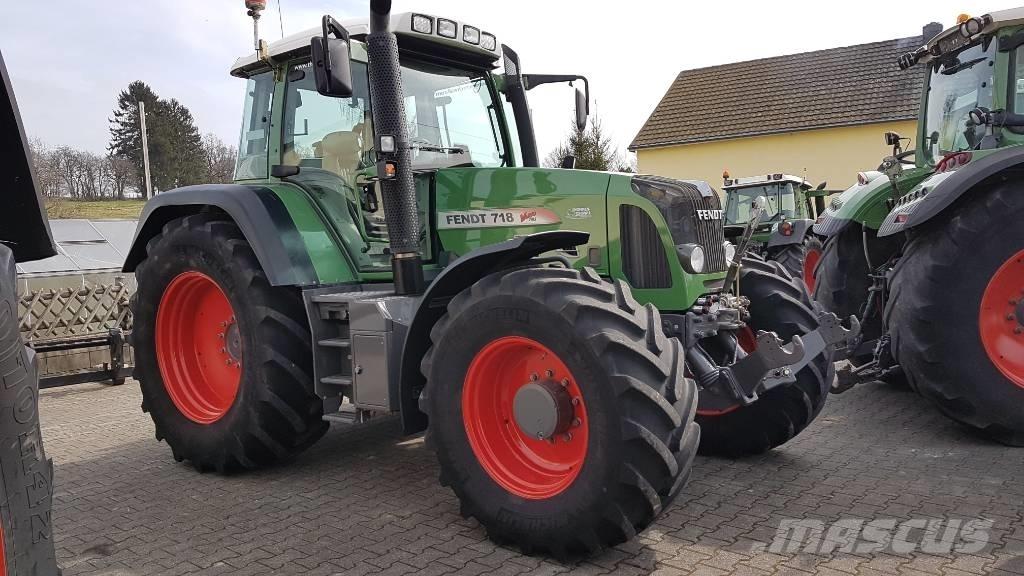 Fendt 718 Vario TMS Traktörler