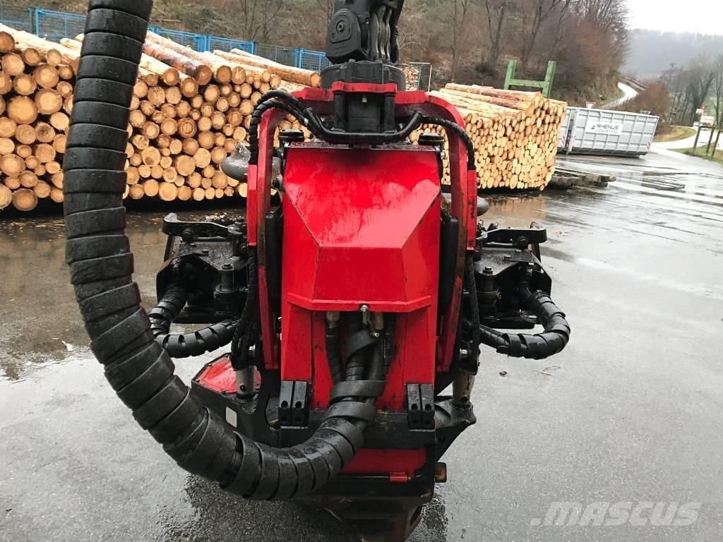 Komatsu 951 Biçerdöverler