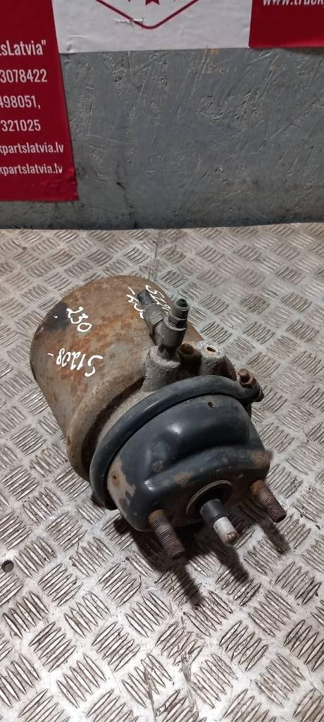 Scania 94 D.    2147775 Frenler