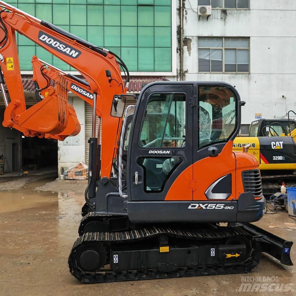 Doosan DX55 Mini ekskavatörler, 7 tona dek