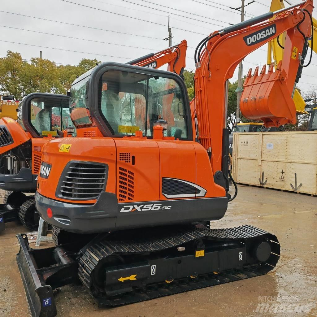 Doosan DX55 Mini ekskavatörler, 7 tona dek