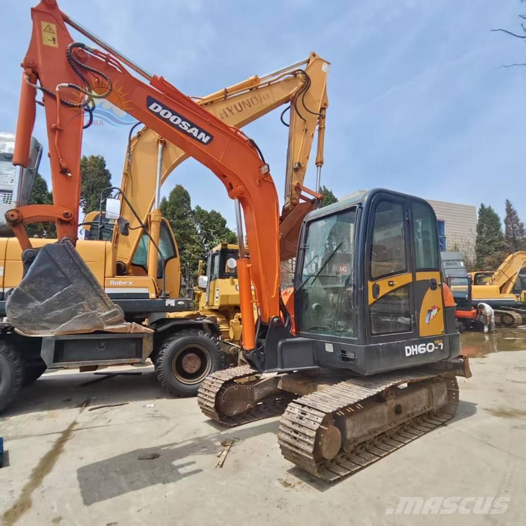 Doosan DH 60-7 Mini ekskavatörler, 7 tona dek