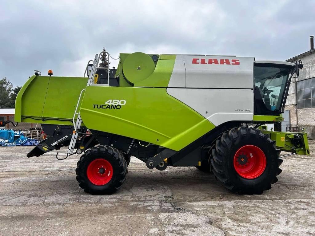 CLAAS Tucano 480 Biçerdöverler