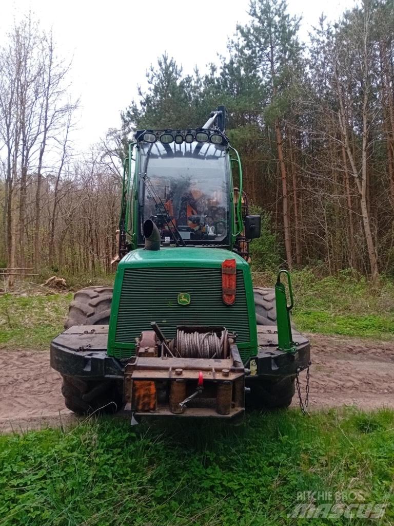 John Deere 1010 E Tomruk yükleyici traktörler